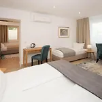 Antonia Hotel