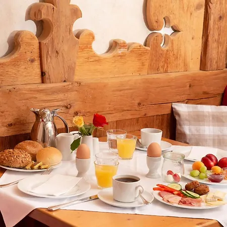 Otel Antonia 3*