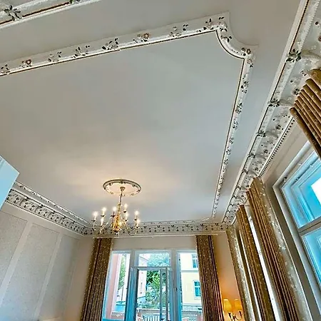 Antonia Otel