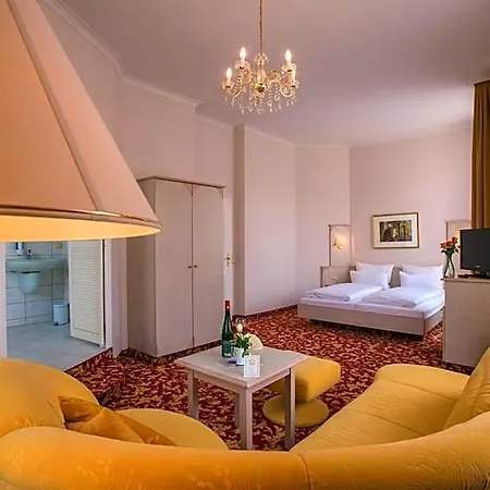 Antonia Hotel
